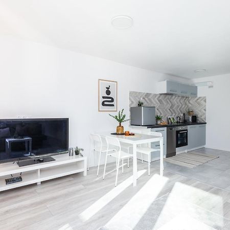 Superapart Jana Pawla II 18 Warschau Buitenkant foto