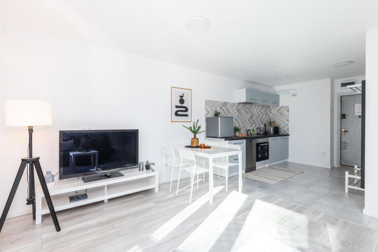 Superapart Jana Pawla II 18 Warschau Buitenkant foto