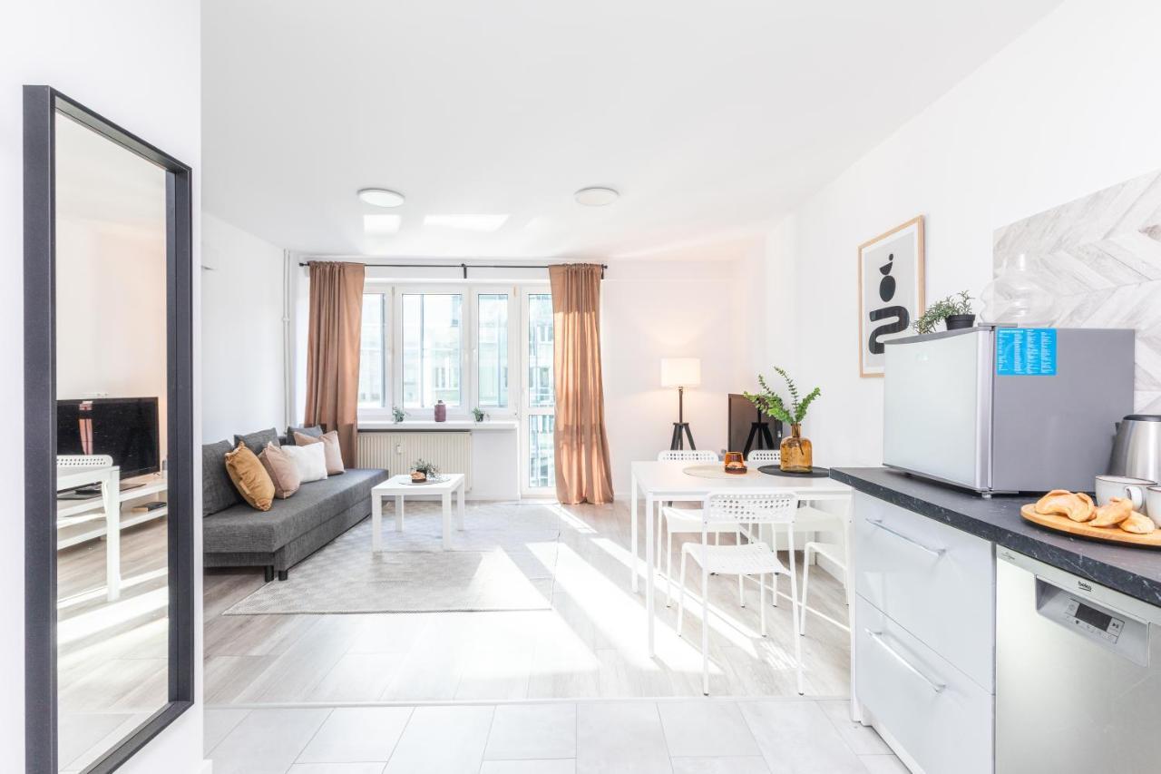 Superapart Jana Pawla II 18 Warschau Buitenkant foto